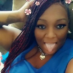 Meet your Posher, Leysha